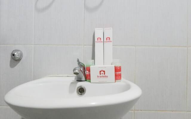 Pool View 2BR at Dian Regency Apartment