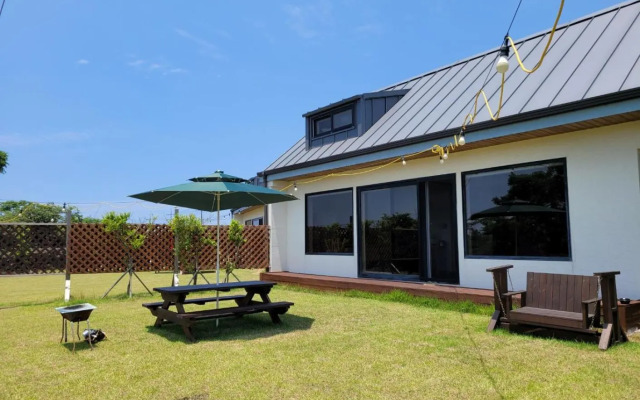 Built in Garage Jeju