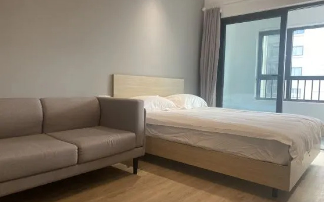 Milu Apartment (Shanghai Zhoupu Wanda Branch)