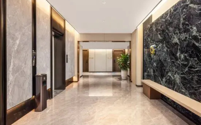 Junlin·Wenlan Hotel (Yiyang Fang Zhimin Avenue)
