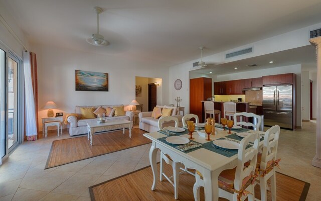 Condo Porto Blue In Porto Cupecoy By Personal Villas French Style Apartment Overlooking The Marina