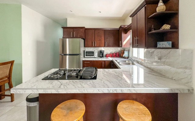 Town Shore Escape 3BR Haven