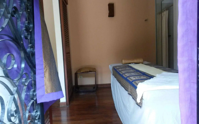 Robam Inn