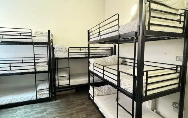 Rahman Hostel - Manchester