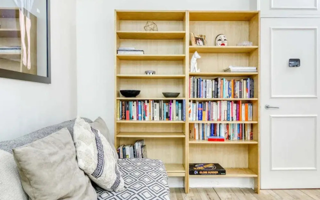 2bed w/ Covered Patio, 5 Mins to Paddington Stn