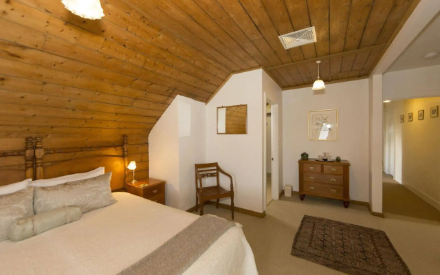 The Racecourse Inn