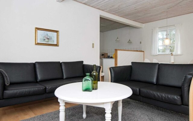 Attractive Holiday Home in Skjern near Terrace