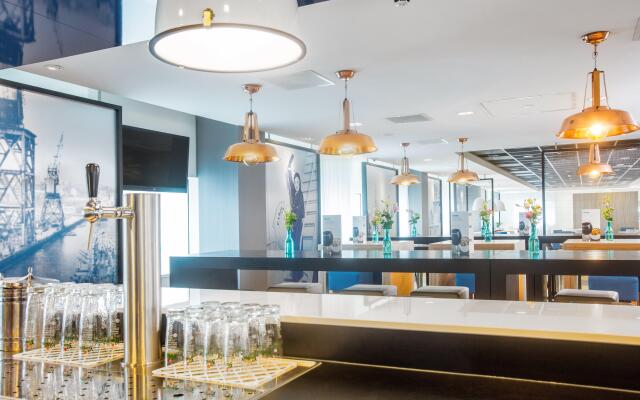 Holiday Inn Express Rotterdam - Central Station by IHG
