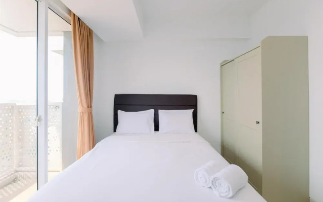 Cozy And Warm Studio At West Vista Apartment