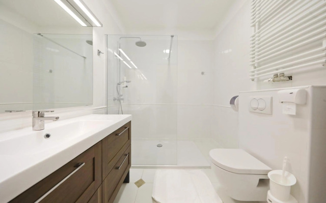 Swanky bed&breakfast