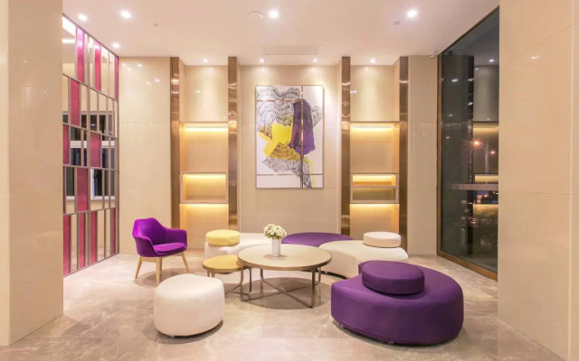 Lavande Hotel Wuxue Kanjiang Avenue