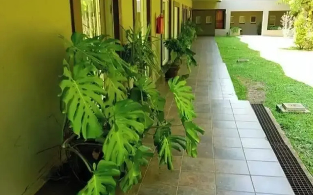 Nikita Motel