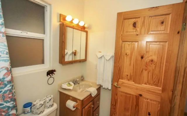 Bear Lodge