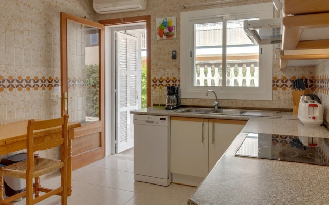 Villa SEA Front Alcudia - Villa Garballo