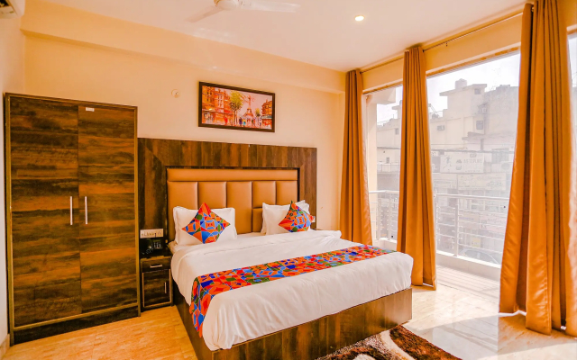 Fabhotel The Kiara