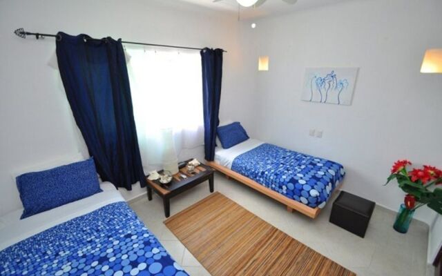 Playa Kaan 14 by Vimex