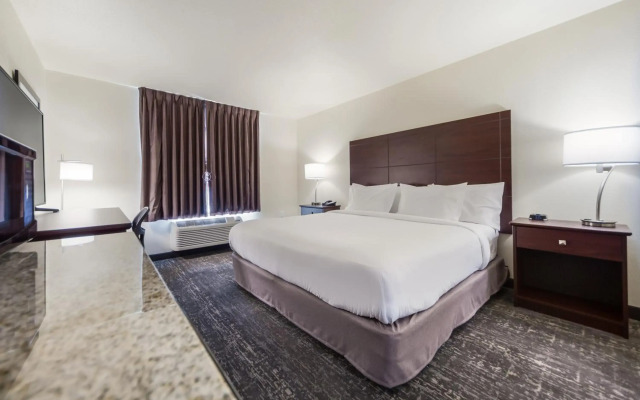 Cobblestone Inn & Suites - Holdrege