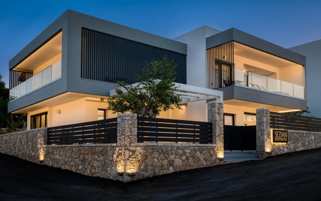 Sezian Boutique Homes & Villas