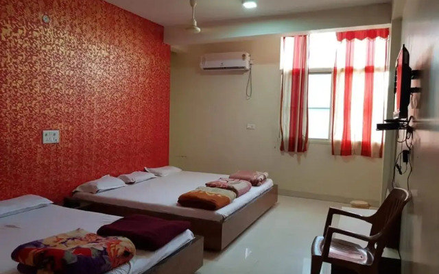 New Hotel Shree Radha Krishna Palace