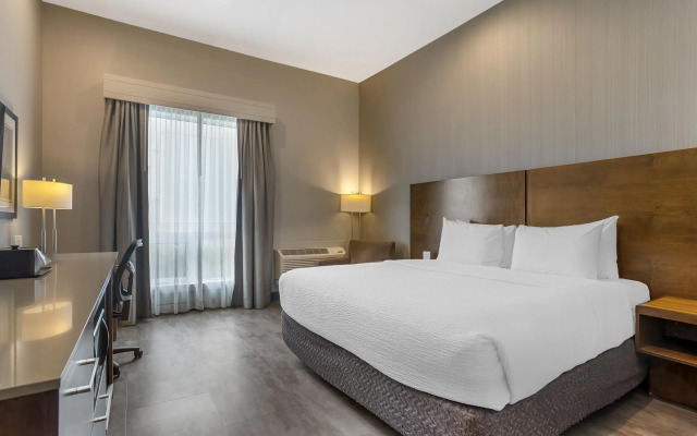 Best Western Plus East Side