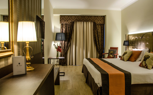 AX The Victoria Hotel