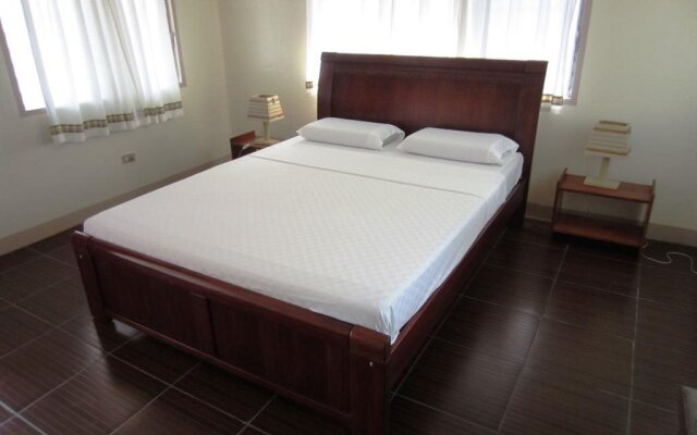 Maia's Beach Resort