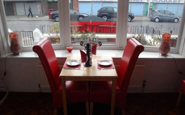 Sandhurst Hotel