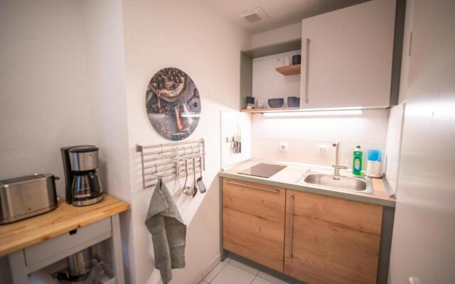 Cozy Apartment - Parking - Kitchen - Netflix
