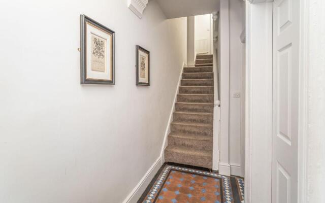 9 The Townhouse
