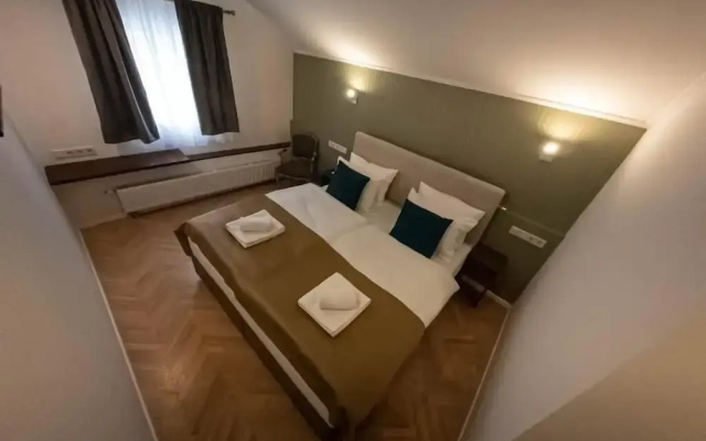 Hotel Petrakija