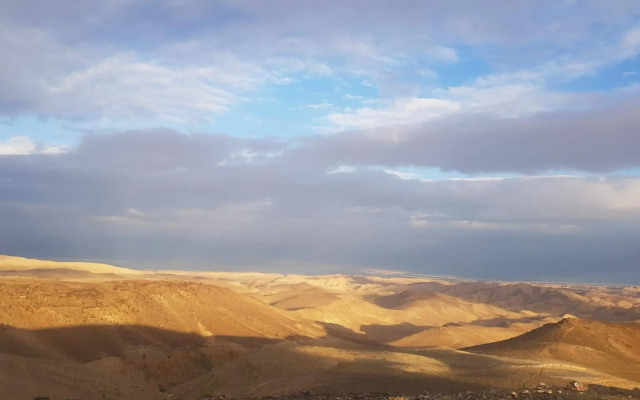 Sun, Mountain & Adventure - Boutique