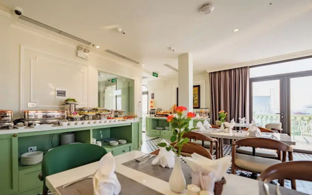 Lestar Hotel Hanoi