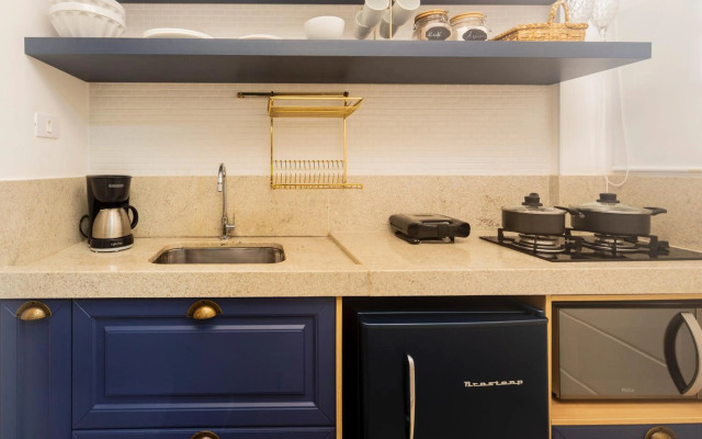 Lindo Apartamento frente para praia, Wi-Fi, estacionamento gratuito