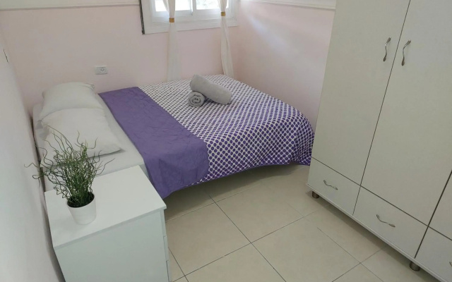 magical apartment close to the Baha'i Gardens