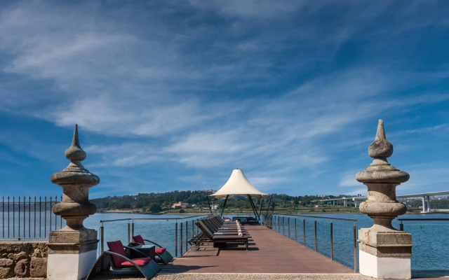 Pestana Palacio do Freixo, Pousada & National Monument - The Leading Hotels of the World