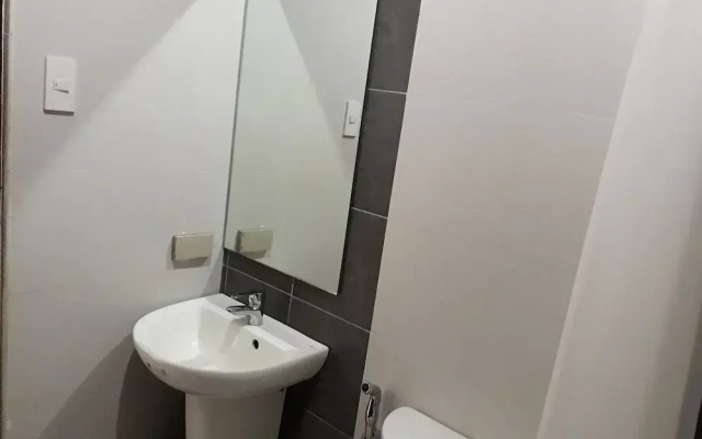 HMV City Gold Hotel