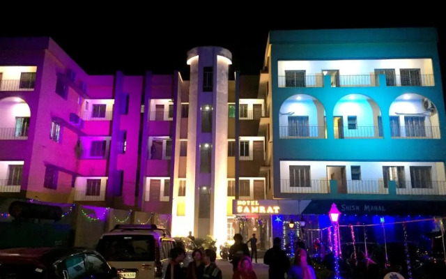 Hotel Samrat