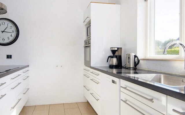 10 Person Holiday Home in Grenaa-by Traum