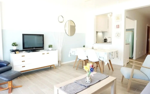 Apartment in Wenduine With Sea Views