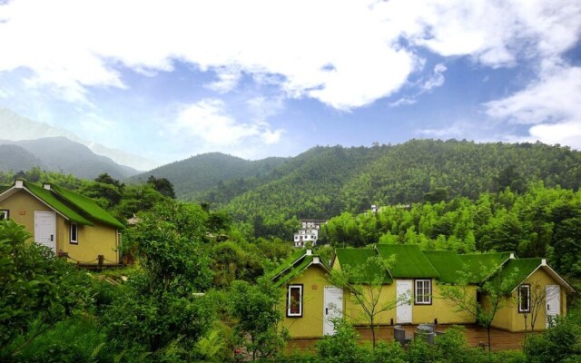 Nanchang Scenery Retreats