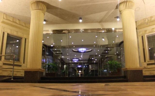 Ramada-Sa Ishbilya Apartment