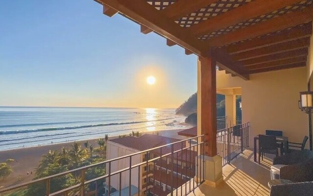 Seaview Oasis 1-BRSuite in Croc's casino