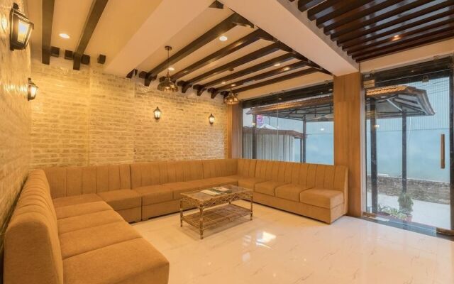 Oyo 729 Hotel Era
