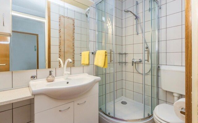 Amazing Apartment in Krk With Wifi and 1 Bedrooms