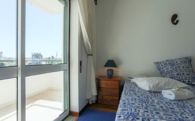 Sotto Mayor Residence