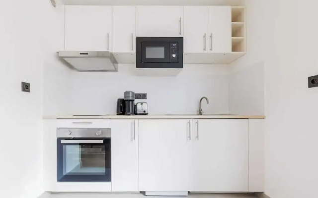 Comfortable Studio for 2 People - Puteaux