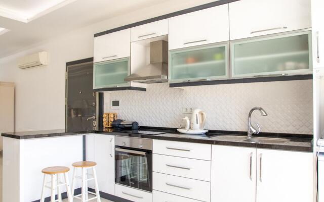 Sleek Villa With Private Pool and Garden in Cesme