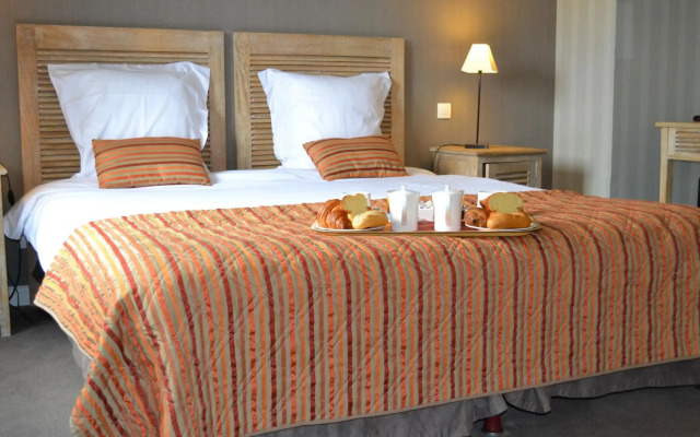 Hotel Almoria