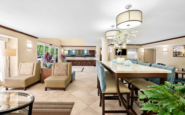 Best Western Intracoastal Inn