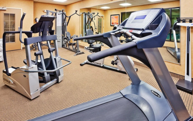 Holiday Inn Express Hotel & Suites Clovis